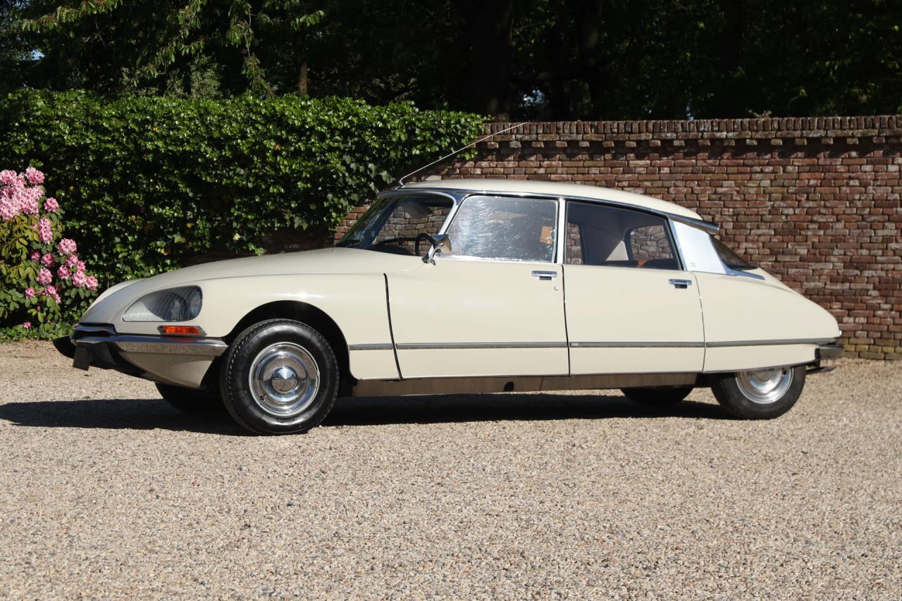 1971 Citro&euml;n Citro&euml;n DS20 Pallas &ldquo;Beige Albatros&rdquo;