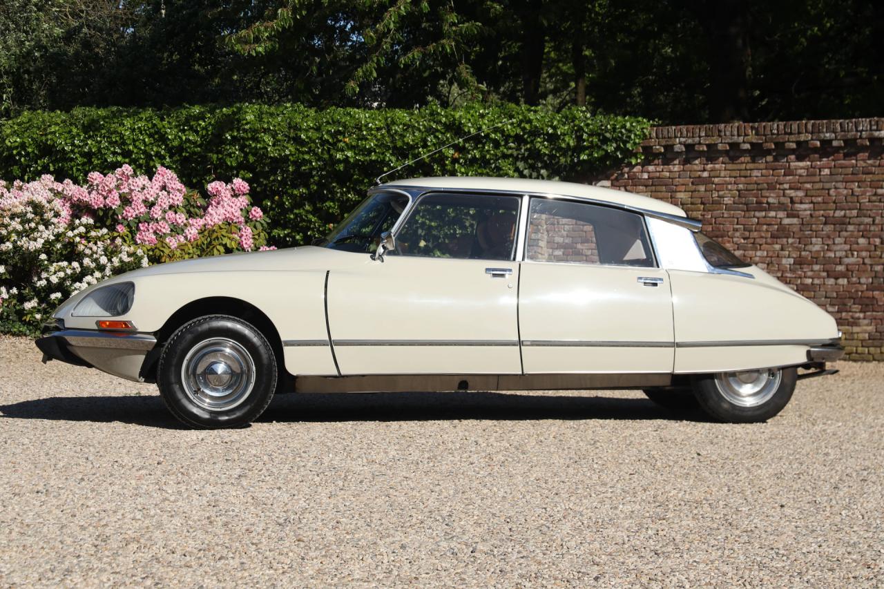 1971 Citro&euml;n Citro&euml;n DS20 Pallas &ldquo;Beige Albatros&rdquo;