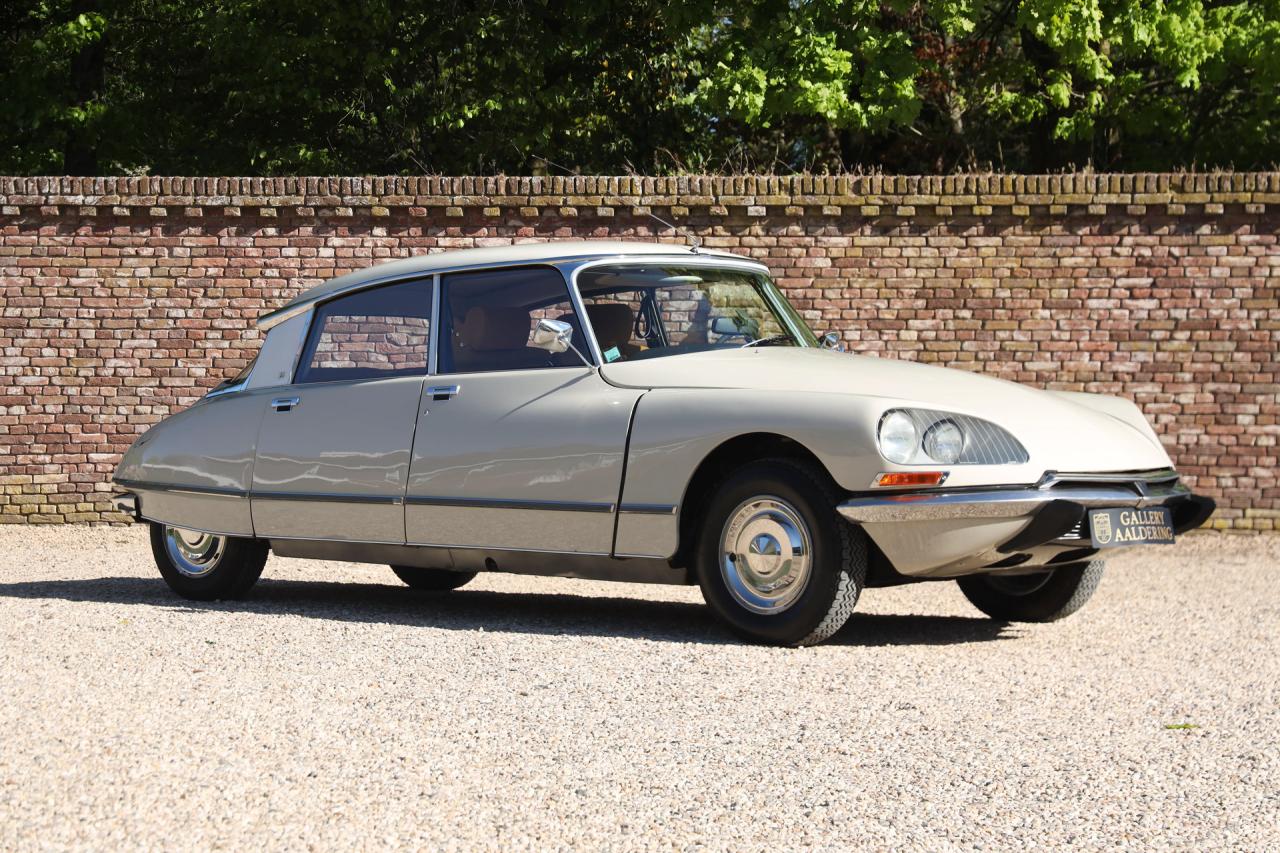 1971 Citro&euml;n Citro&euml;n DS20 Pallas &ldquo;Beige Albatros&rdquo;