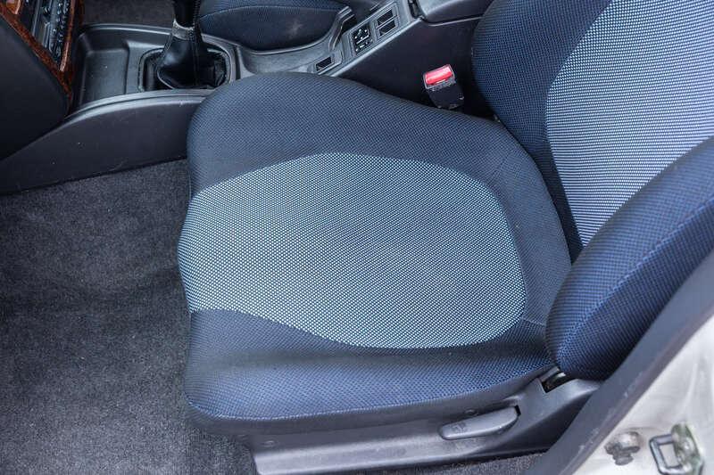 1999 Subaru IMPREZA SPORTSWAGON UK 2000 TURBO