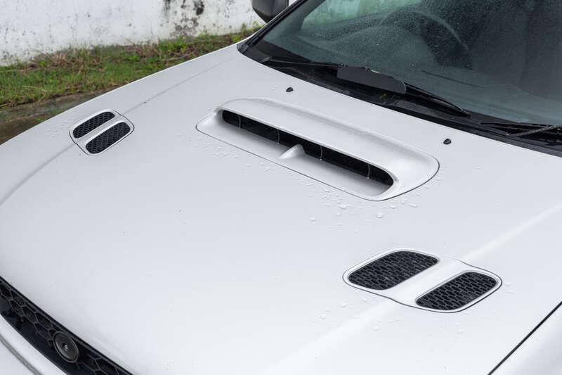 1999 Subaru IMPREZA SPORTSWAGON UK 2000 TURBO