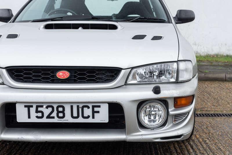 1999 Subaru IMPREZA SPORTSWAGON UK 2000 TURBO