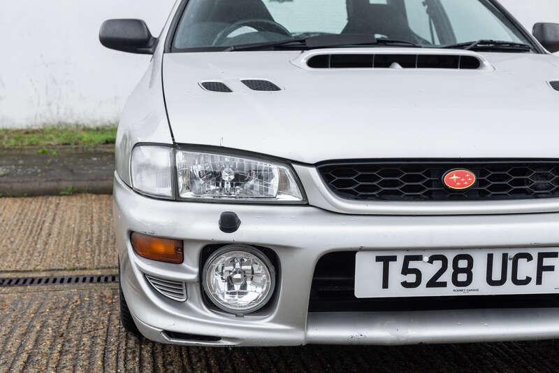 1999 Subaru IMPREZA SPORTSWAGON UK 2000 TURBO