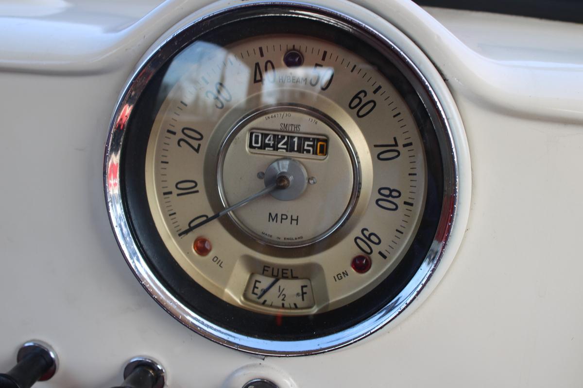 1964 Morris Minor Traveller