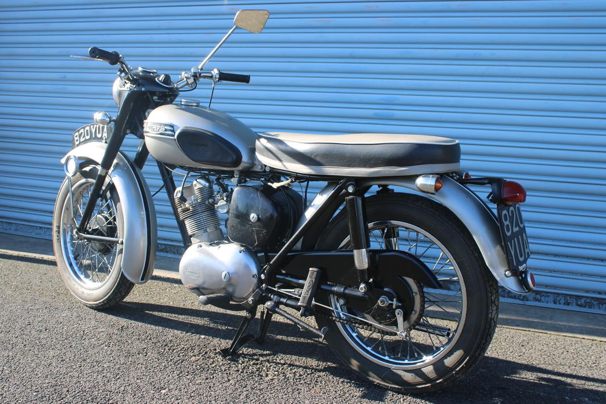1957 Triumph TIGER CLUB