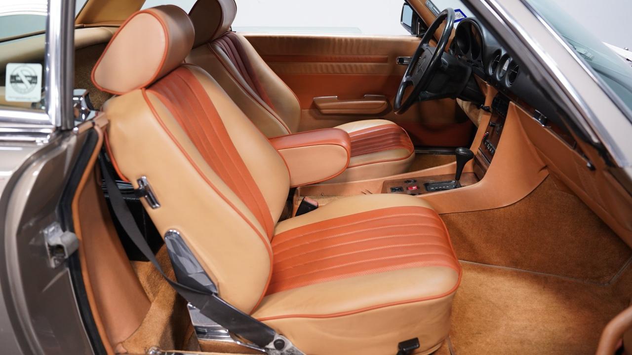 1986 Mercedes - Benz 560SL