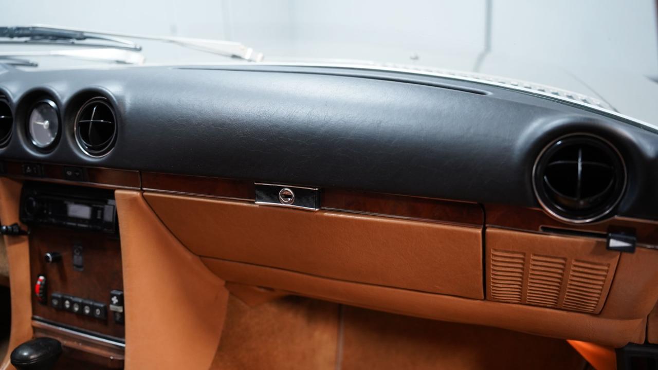 1986 Mercedes - Benz 560SL