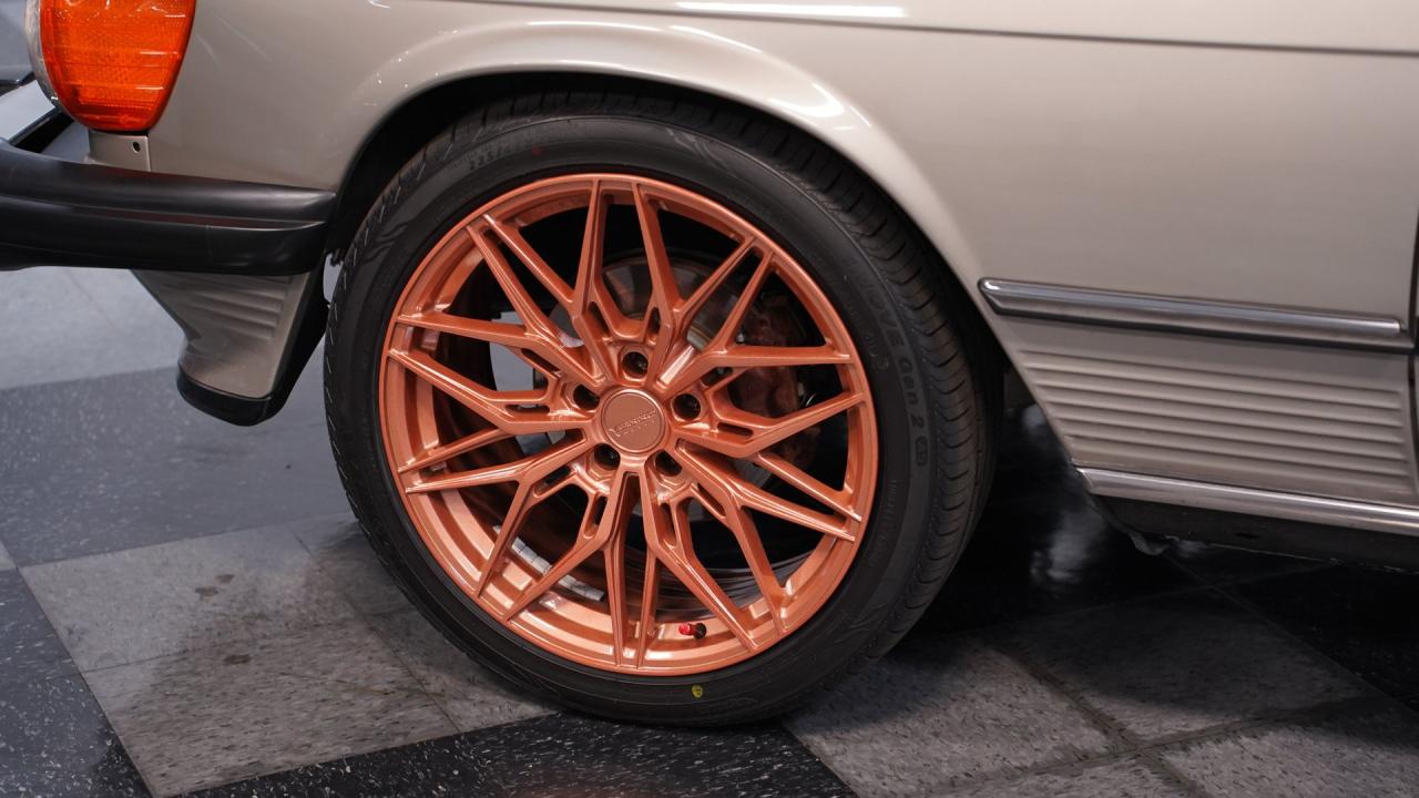 1986 Mercedes - Benz 560SL