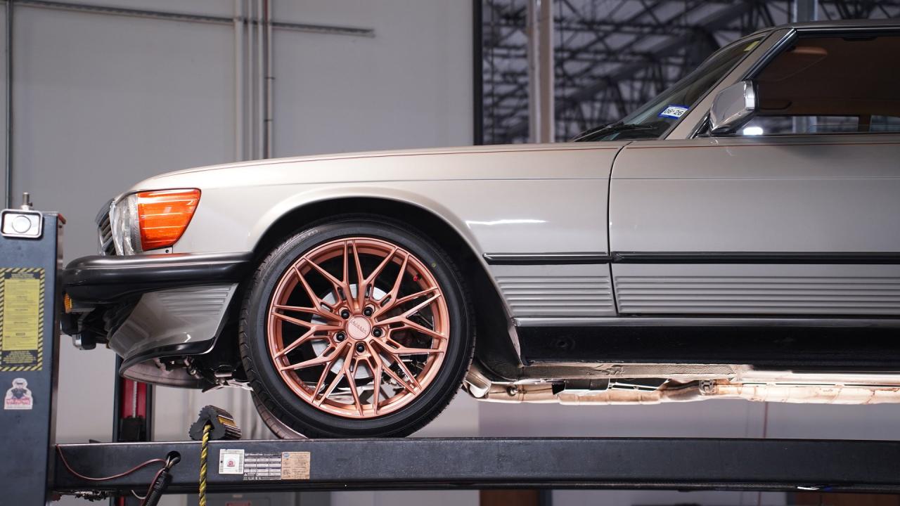 1986 Mercedes - Benz 560SL