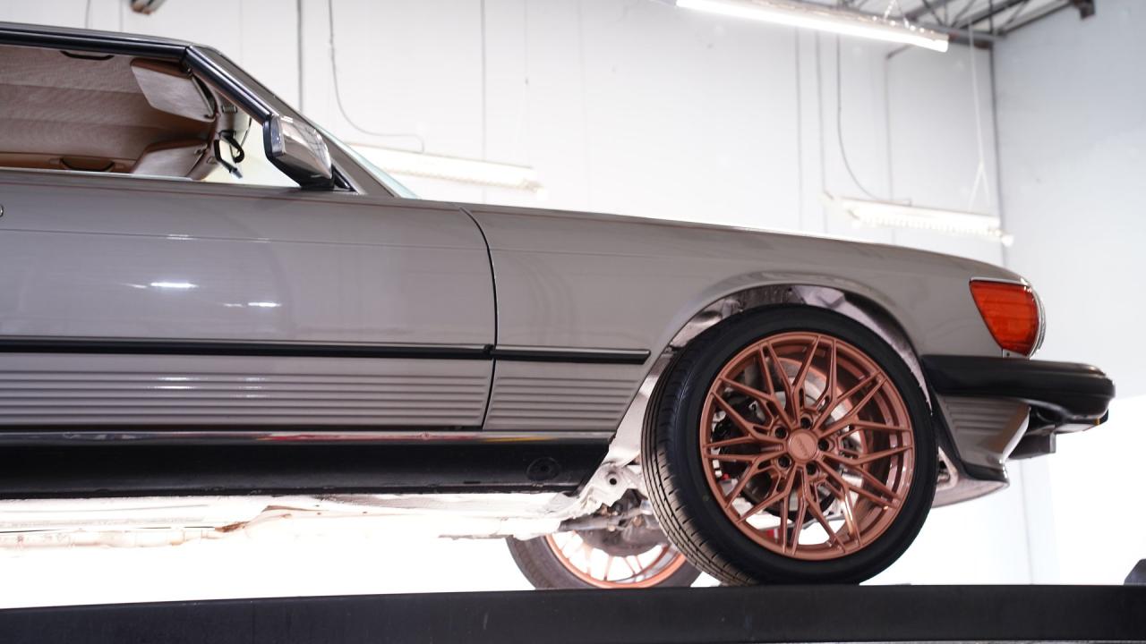 1986 Mercedes - Benz 560SL