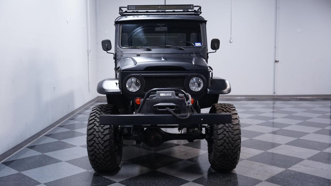 1990 Toyota Bandeirante Custom Pickup