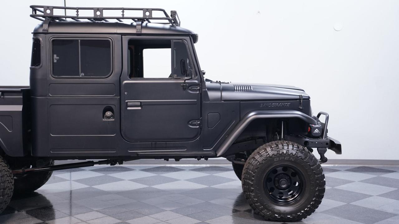 1990 Toyota Bandeirante Custom Pickup