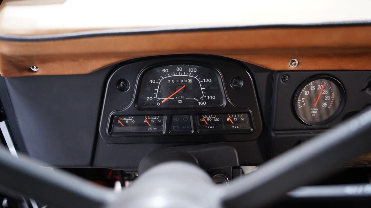 1990 Toyota Bandeirante Custom Pickup
