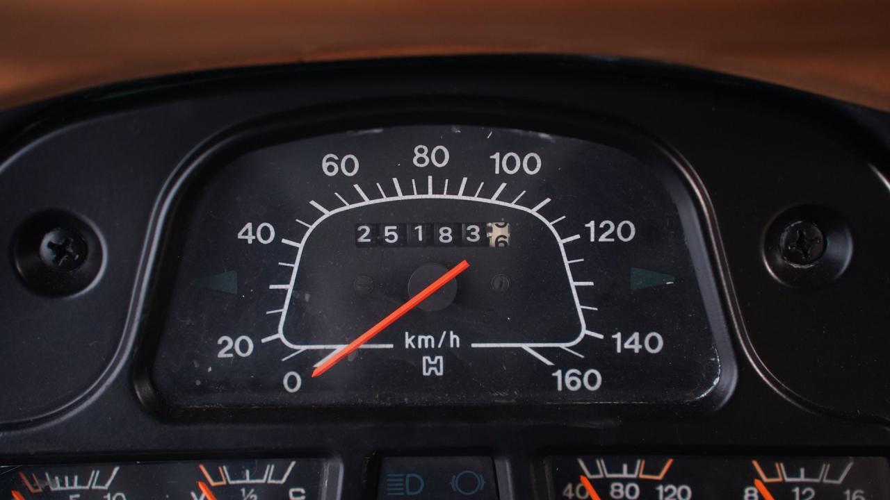 1990 Toyota Bandeirante Custom Pickup