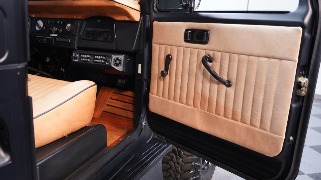 1990 Toyota Bandeirante Custom Pickup