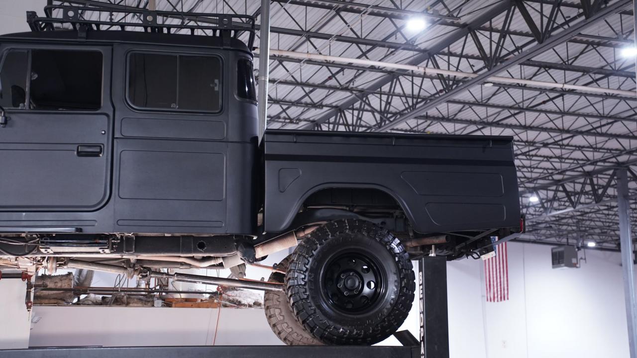 1990 Toyota Bandeirante Custom Pickup