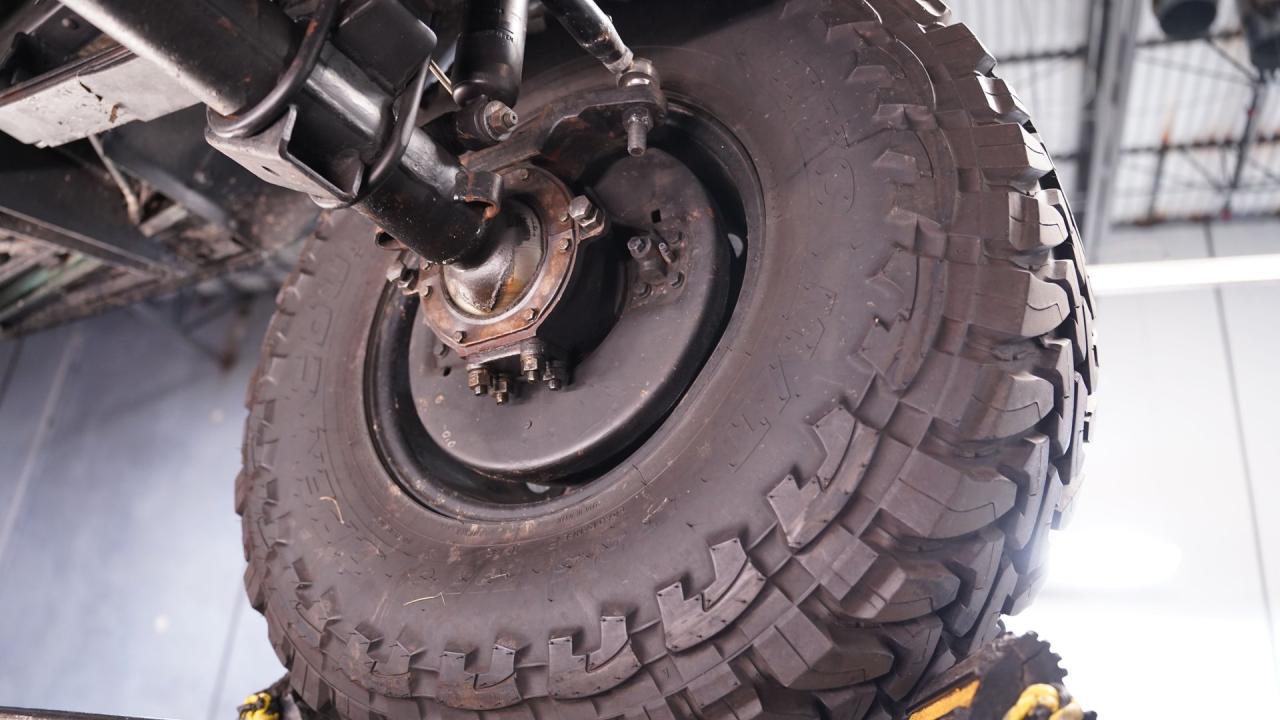 1990 Toyota Bandeirante Custom Pickup