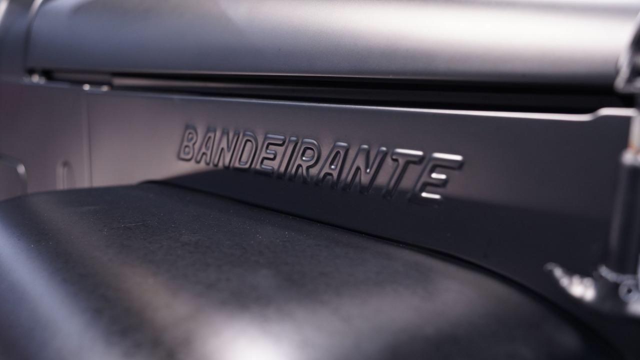 1990 Toyota Bandeirante Custom Pickup