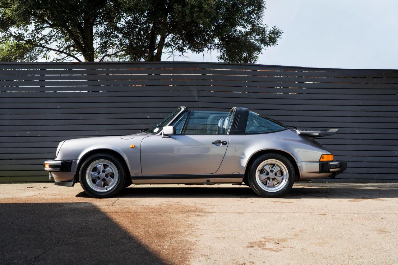 1988 Porsche 911 Targa Commemorative ED