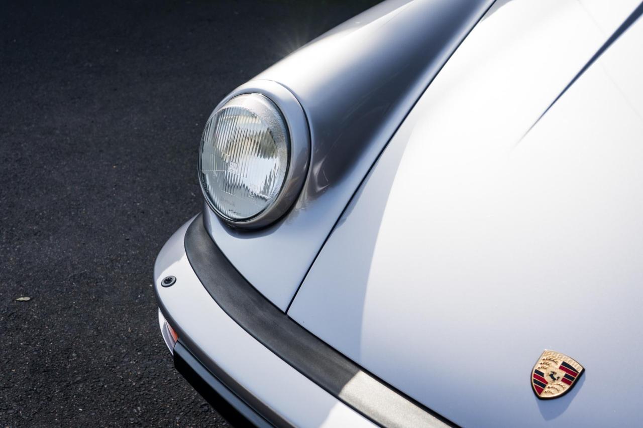1988 Porsche 911 Targa Commemorative ED