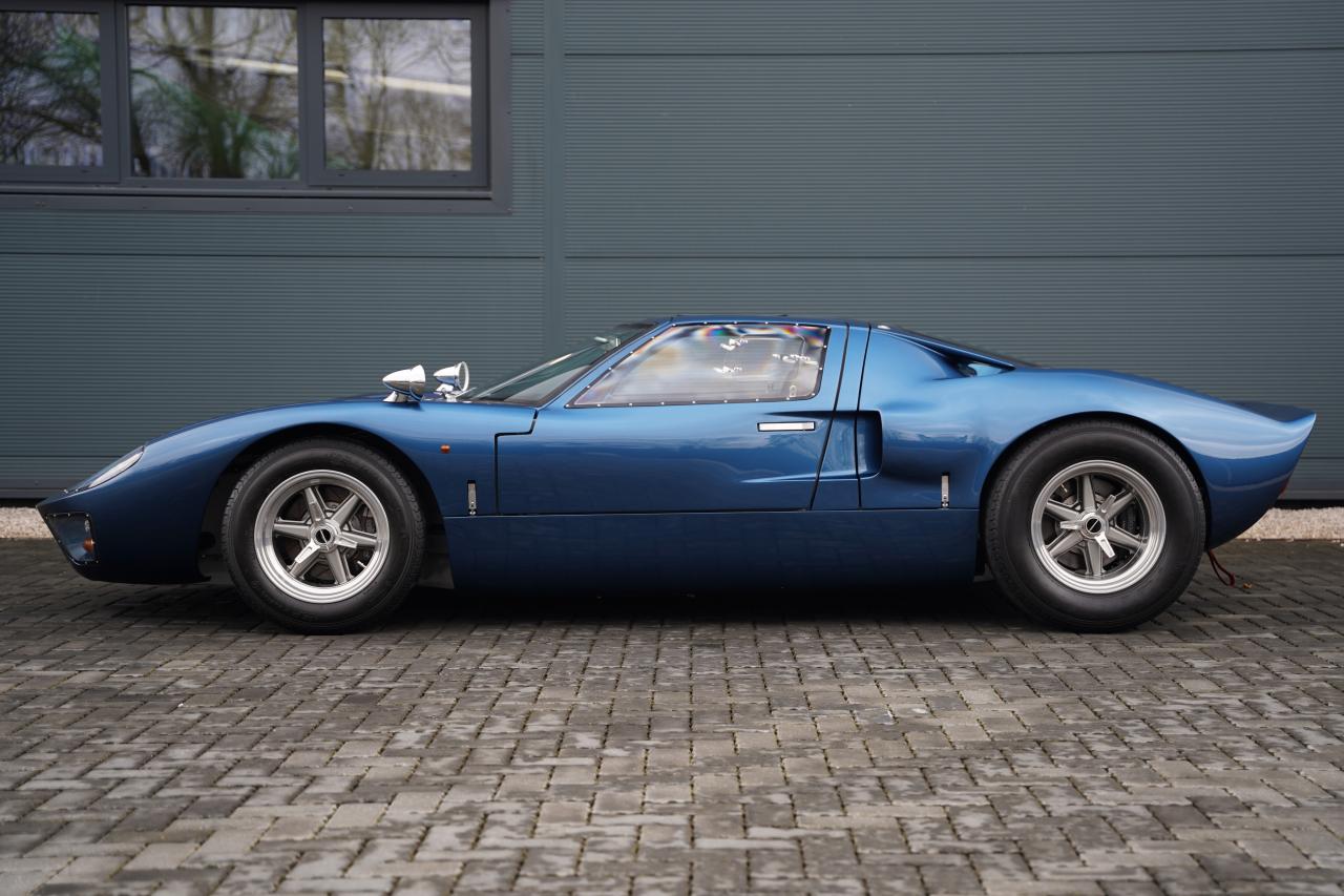 2021 Ford GT40