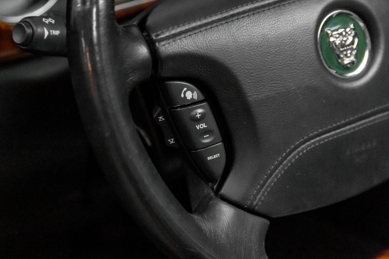 2006 Jaguar XJ6  VDP