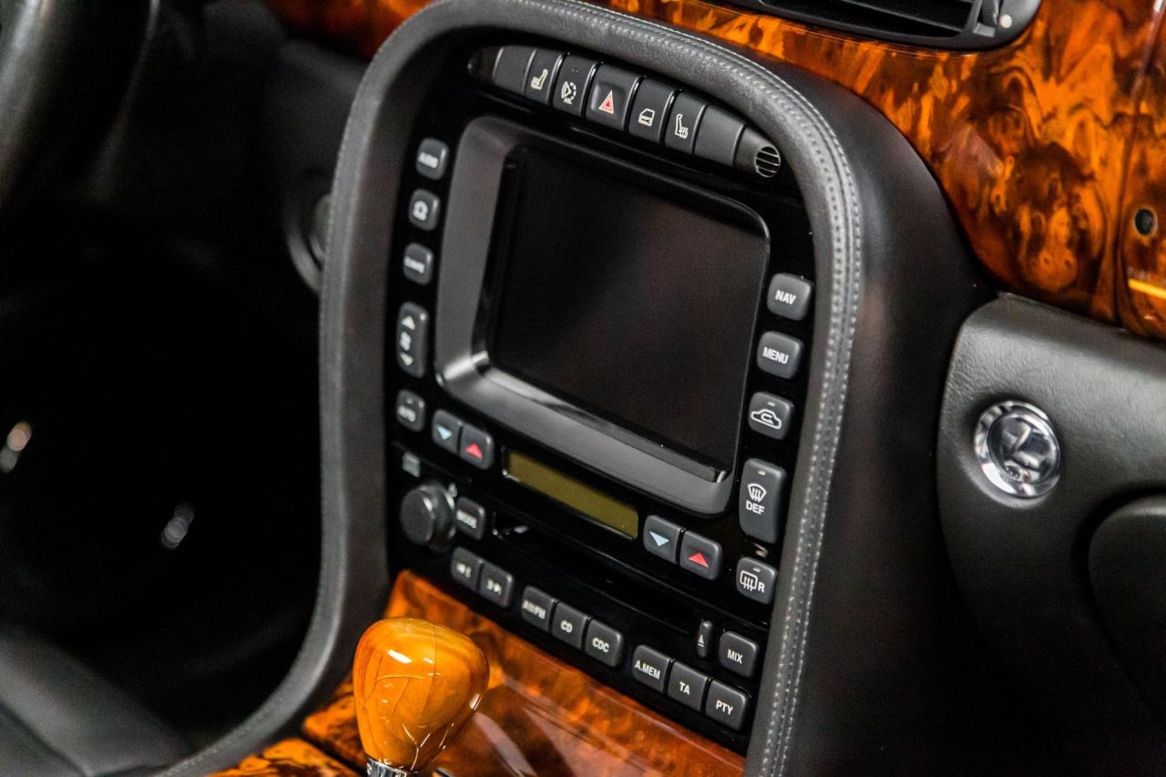 2006 Jaguar XJ6  VDP