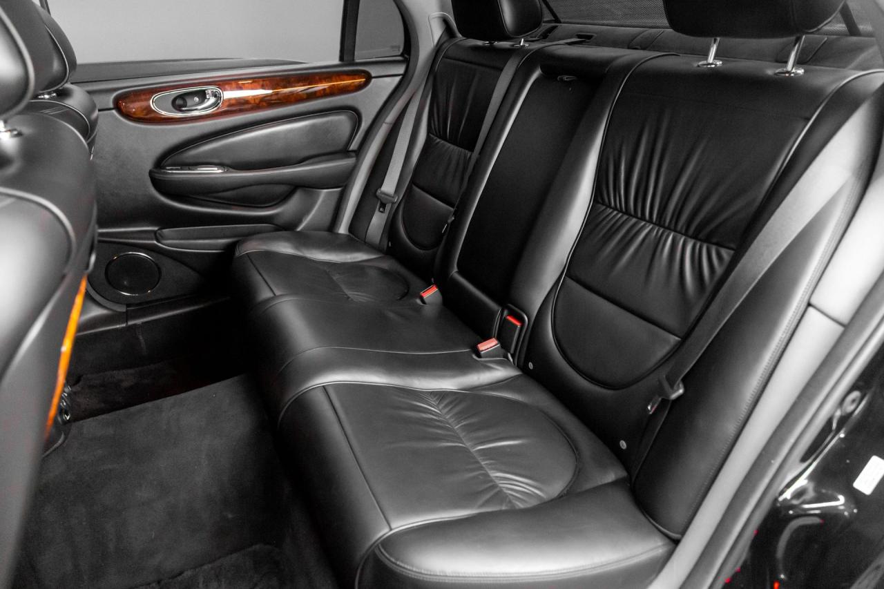 2006 Jaguar XJ6  VDP