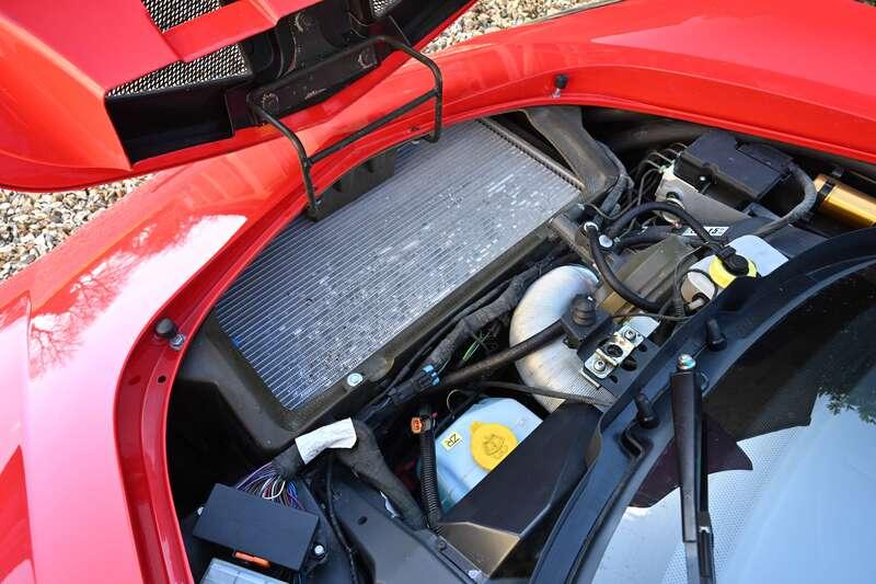 2004 Vauxhall VXR220