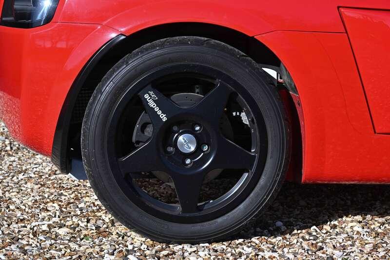 2004 Vauxhall VXR220