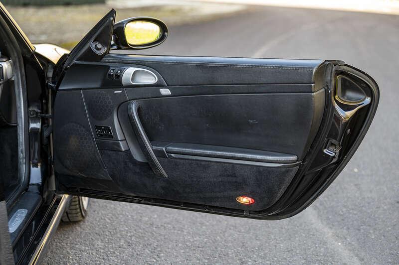 2004 Porsche 997 CARRERA 2 S TIP S