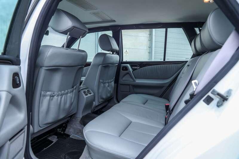 1998 Mercedes - Benz E240