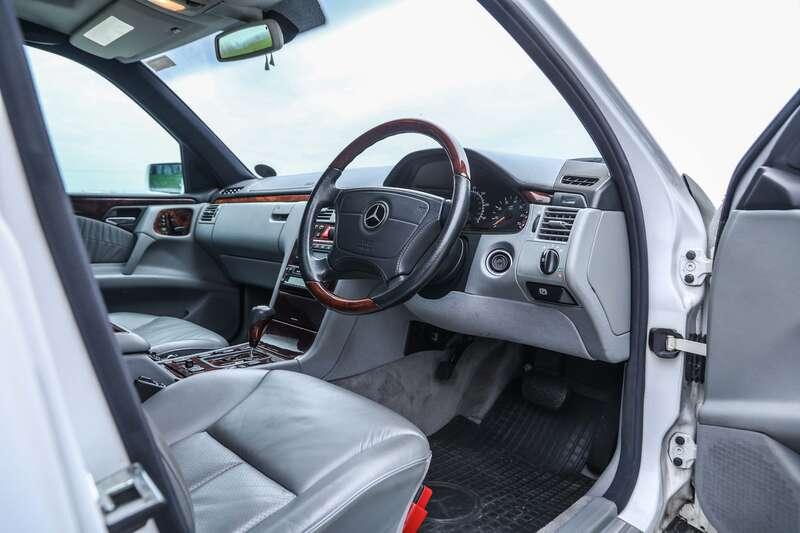 1998 Mercedes - Benz E240