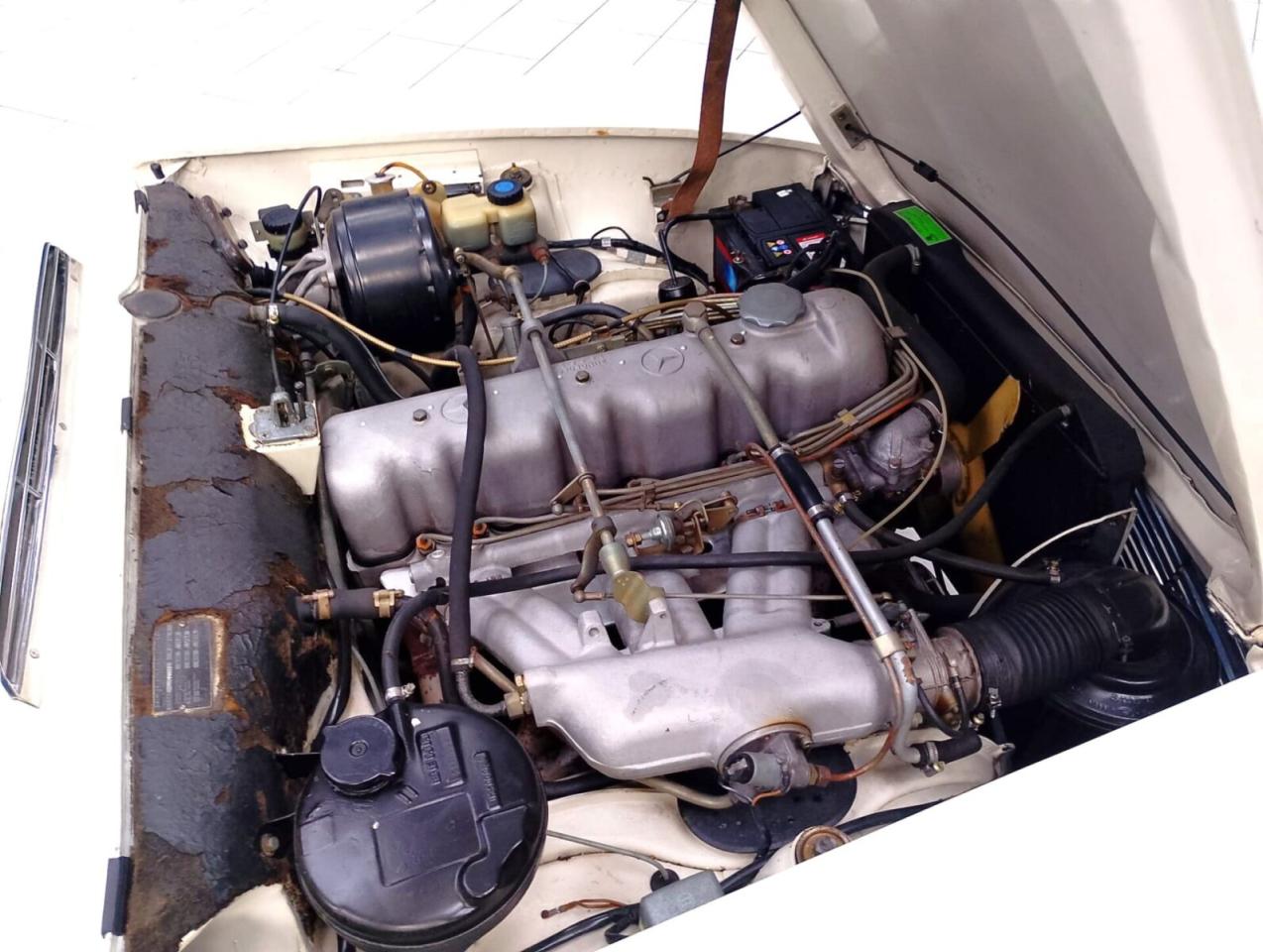 1965 Mercedes - Benz 230 SL PAGODE