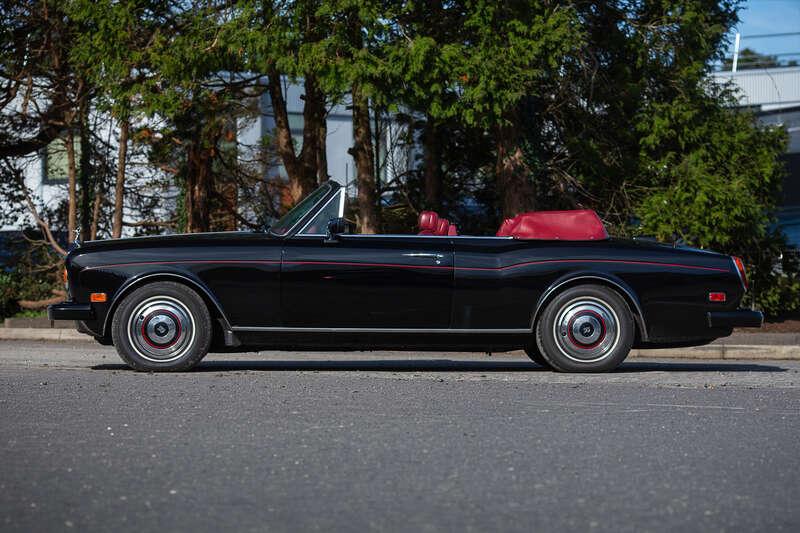 1990 Rolls - Royce Corniche