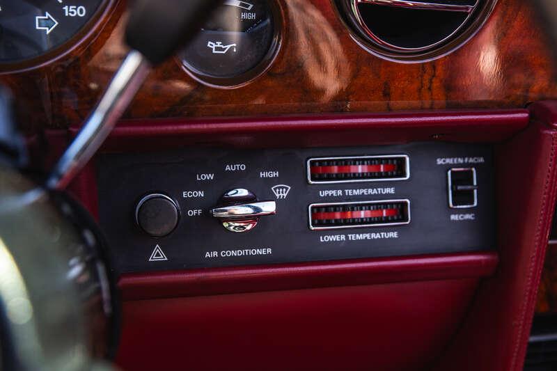 1990 Rolls - Royce Corniche