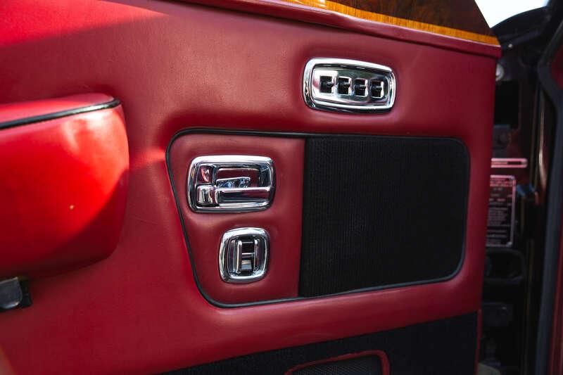 1990 Rolls - Royce Corniche