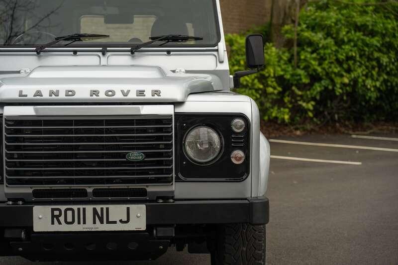 2011 Land Rover DEFENDER 90 XS TD