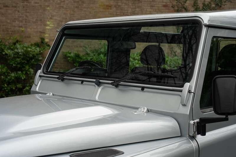 2011 Land Rover DEFENDER 90 XS TD