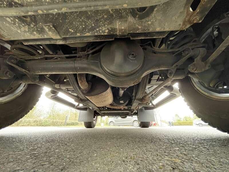 2011 Land Rover DEFENDER 90 XS TD