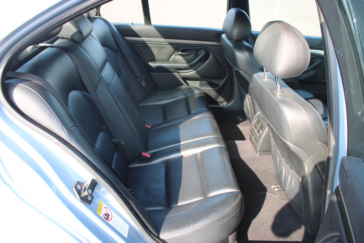 2000 BMW M5 E39 MANUAL