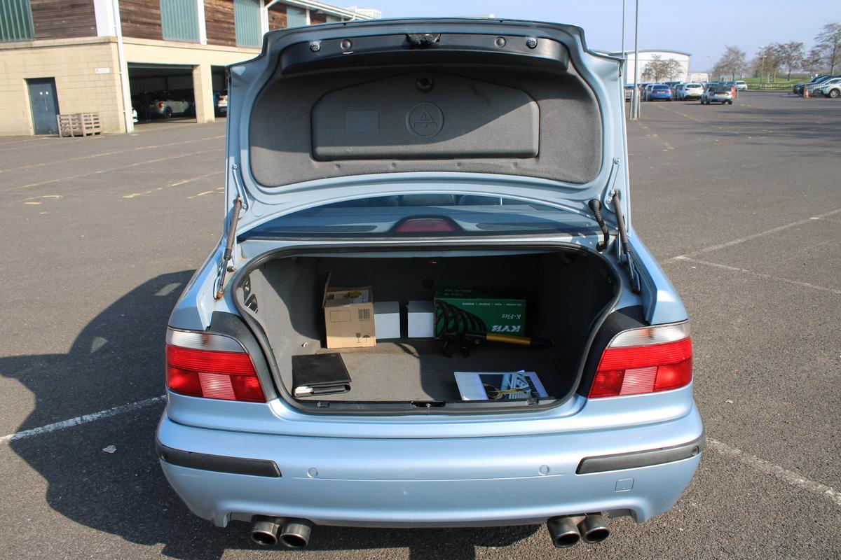 2000 BMW M5 E39 MANUAL