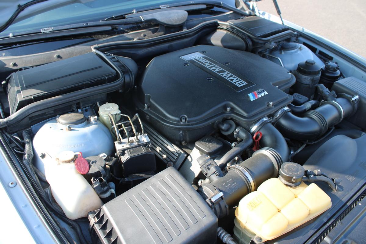 2000 BMW M5 E39 MANUAL