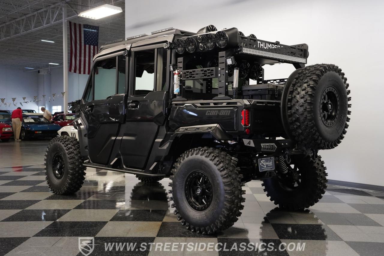 2025 Can Am Defender MAX Limited Lone Star HD10