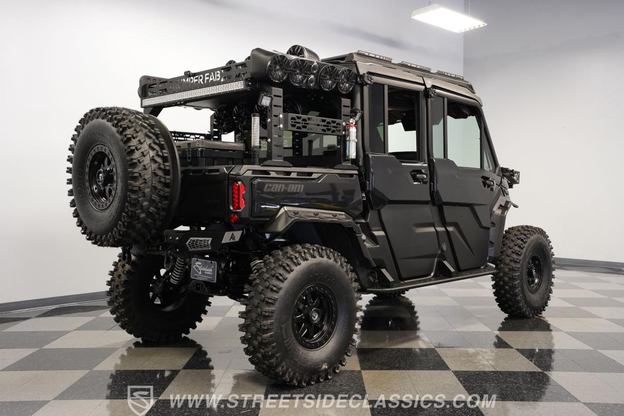 2025 Can Am Defender MAX Limited Lone Star HD10