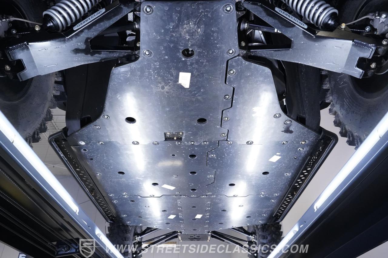 2025 Can Am Defender MAX Limited Lone Star HD10