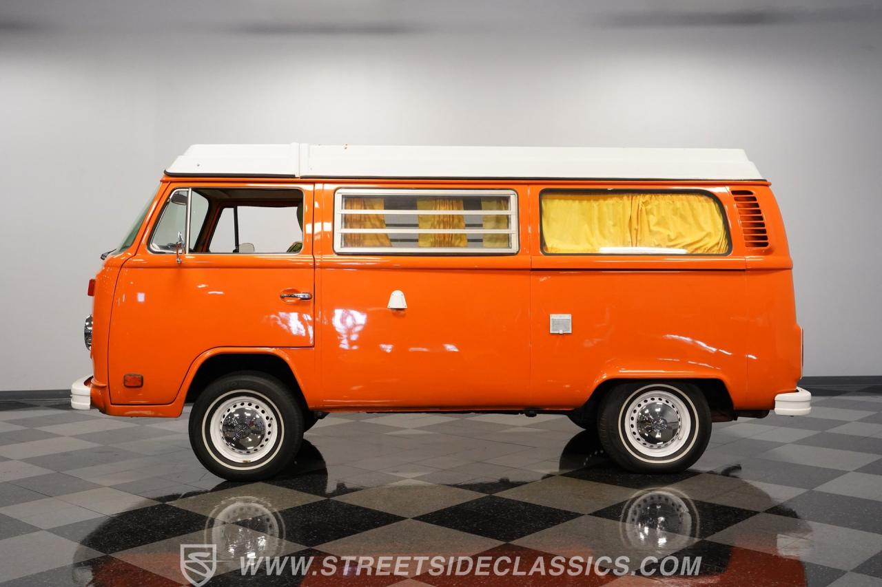 1977 Volkswagen Kombi Van Camper