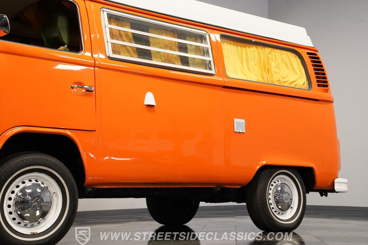 1977 Volkswagen Kombi Van Camper