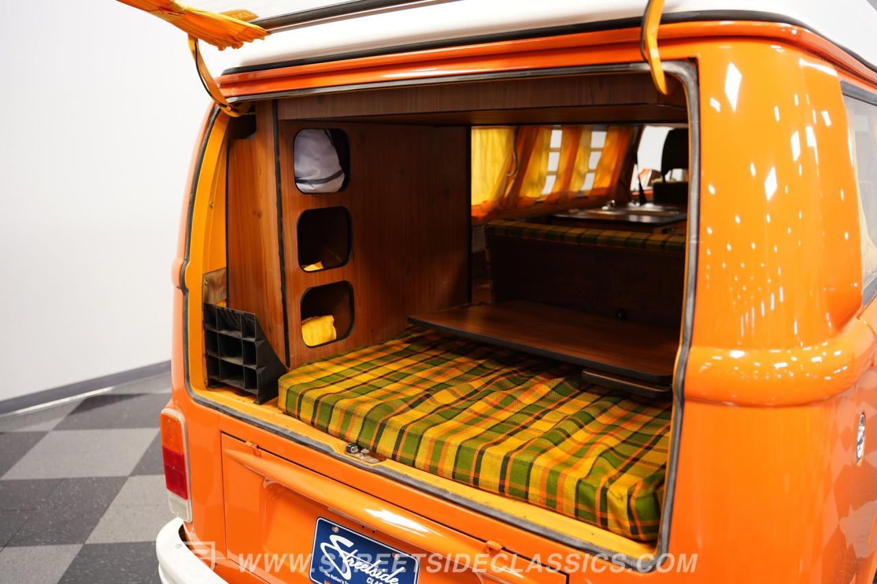 1977 Volkswagen Kombi Van Camper