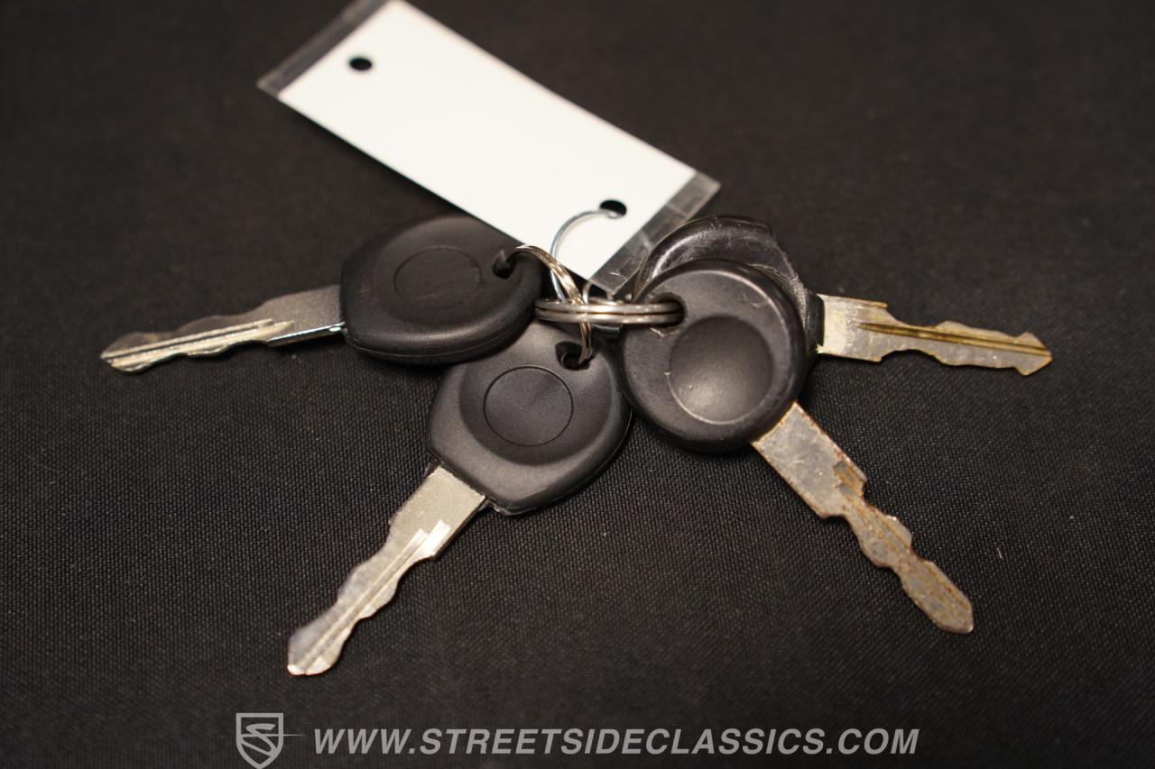 1977 Volkswagen Kombi Van Camper